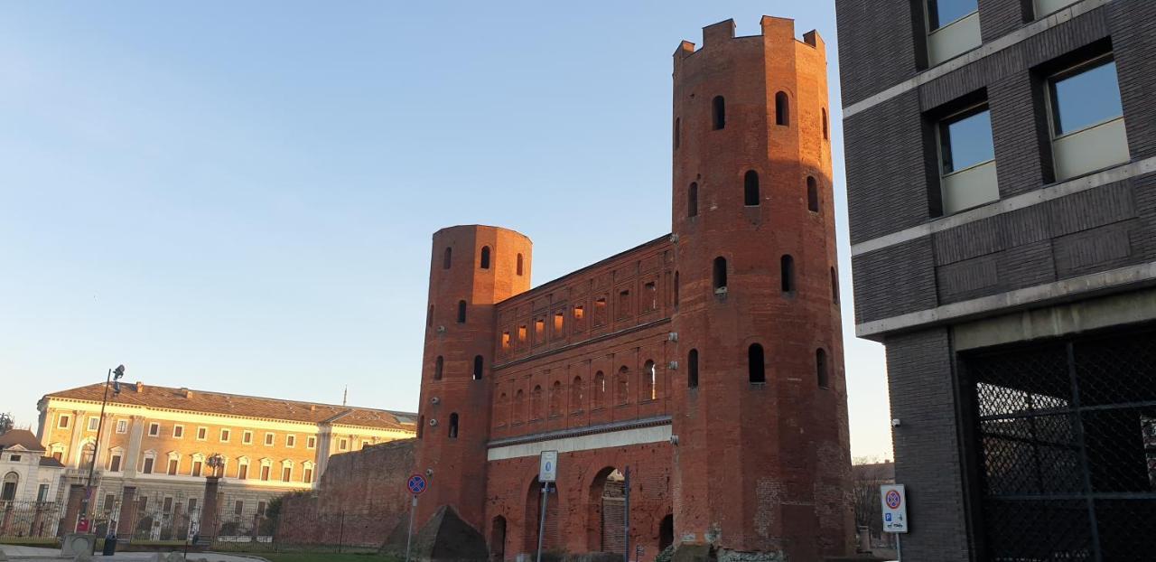 Romantica Mansarda Nel Cuore Di Torino ภายนอก รูปภาพ