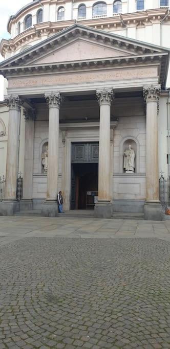 Romantica Mansarda Nel Cuore Di Torino ภายนอก รูปภาพ
